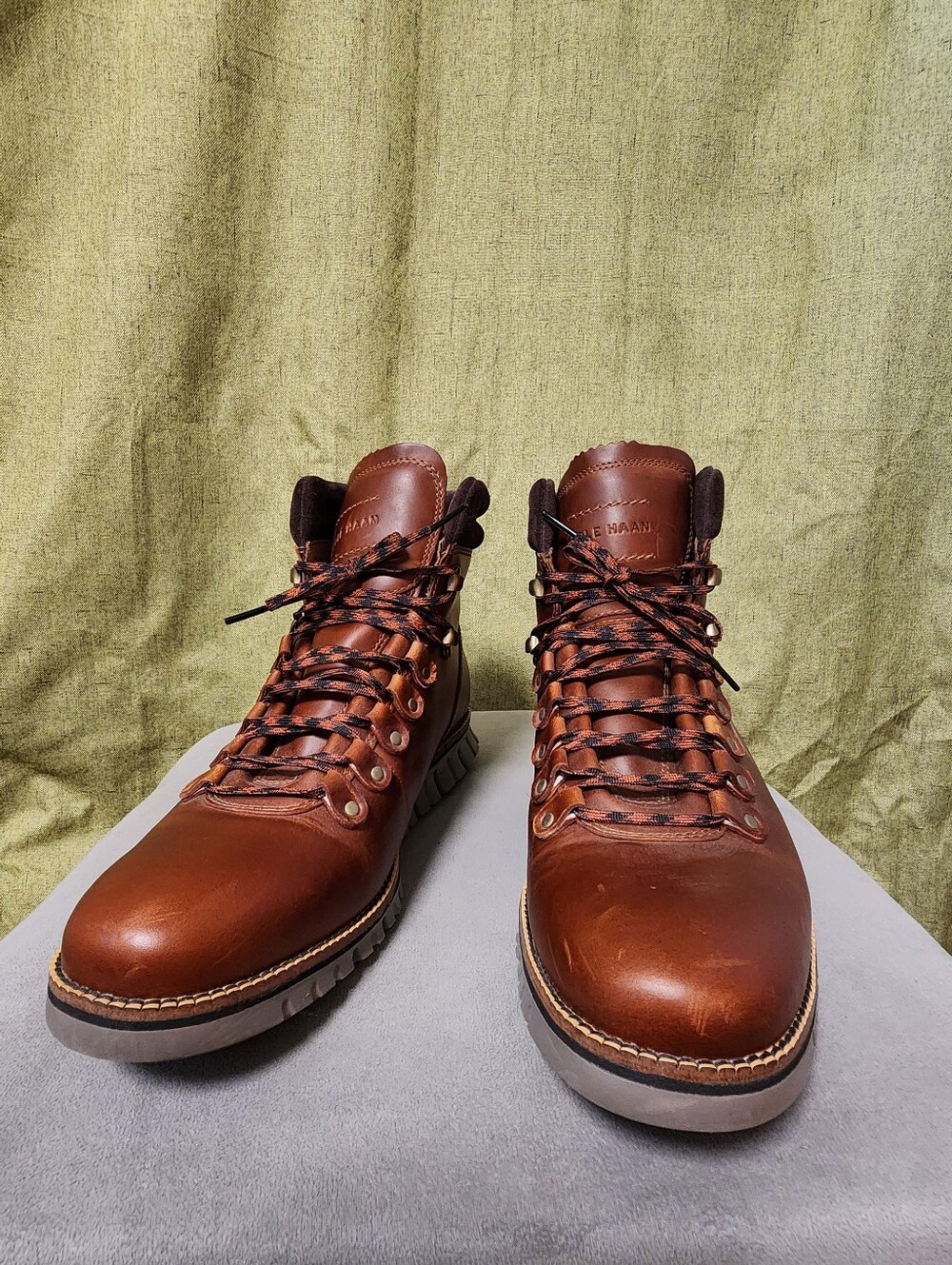 Cole Haan Men's Lace Up Casual Shoe Size 10